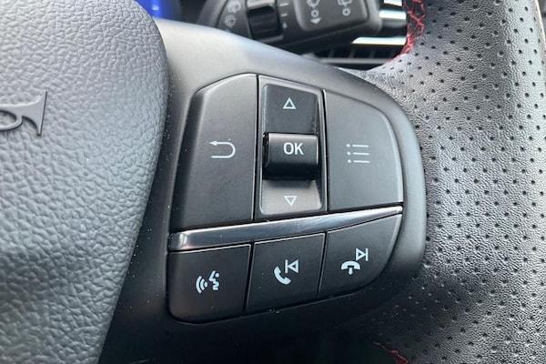 Used Ford Kuga 2023 for sale - 76209444: Photo 32