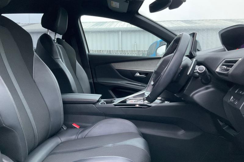 Used Peugeot 3008 2022 for sale - 77435079: Photo 17