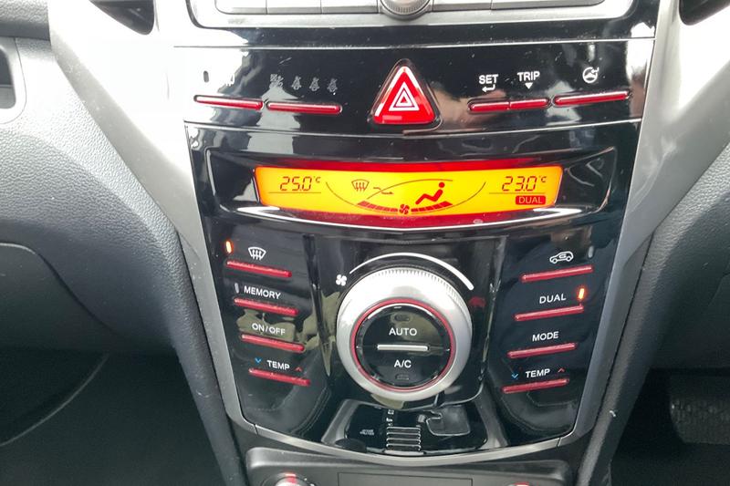 Used Ssangyong Tivoli 2017 for sale - 77128213: Photo 27