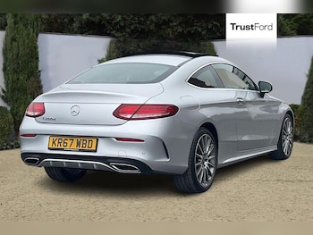 Used Mercedes-Benz C-Class 2017 for sale - 75587027: Photo