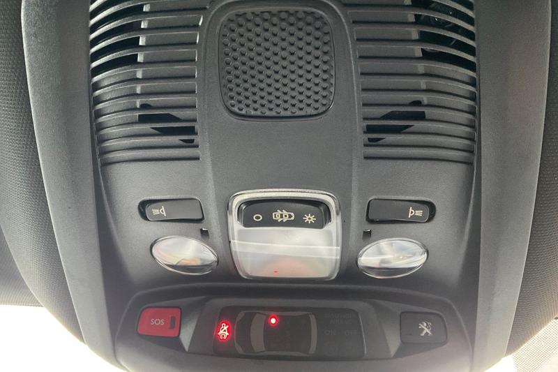 Used Peugeot 5008 2021 for sale - 77746939: Photo 33