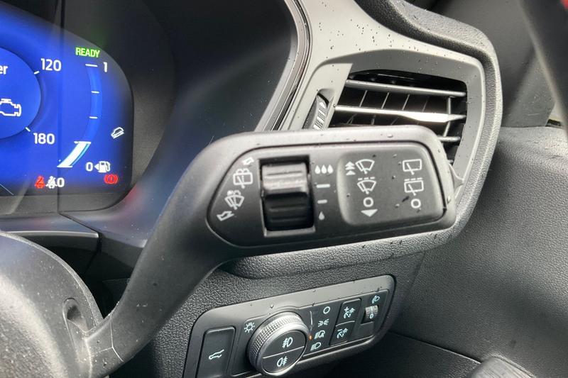 Used Ford Kuga 2022 for sale - 76389604: Photo 15