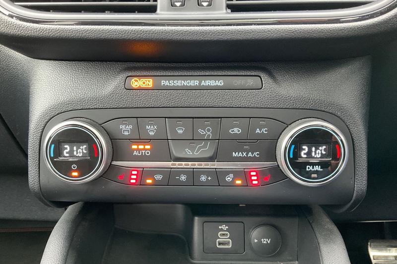 Used Ford Kuga 2022 for sale - 76389604: Photo 29