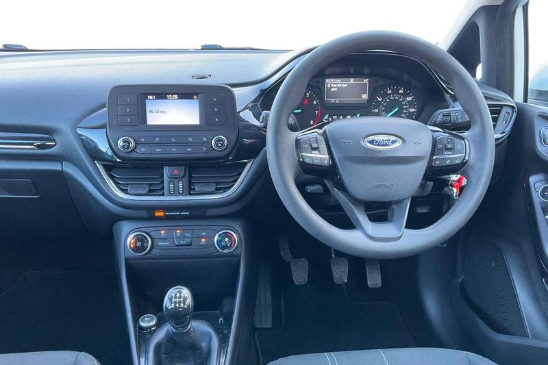 Used Ford Fiesta 2018 for sale - 77733227: Photo 11