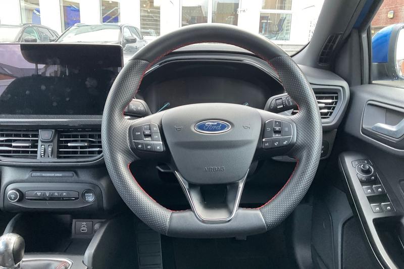 Used Ford Focus 2023 for sale - 77359827: Photo 12