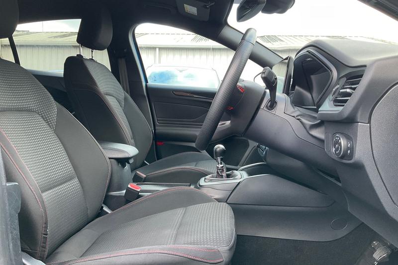 Used Ford Focus 2023 for sale - 77359827: Photo 17