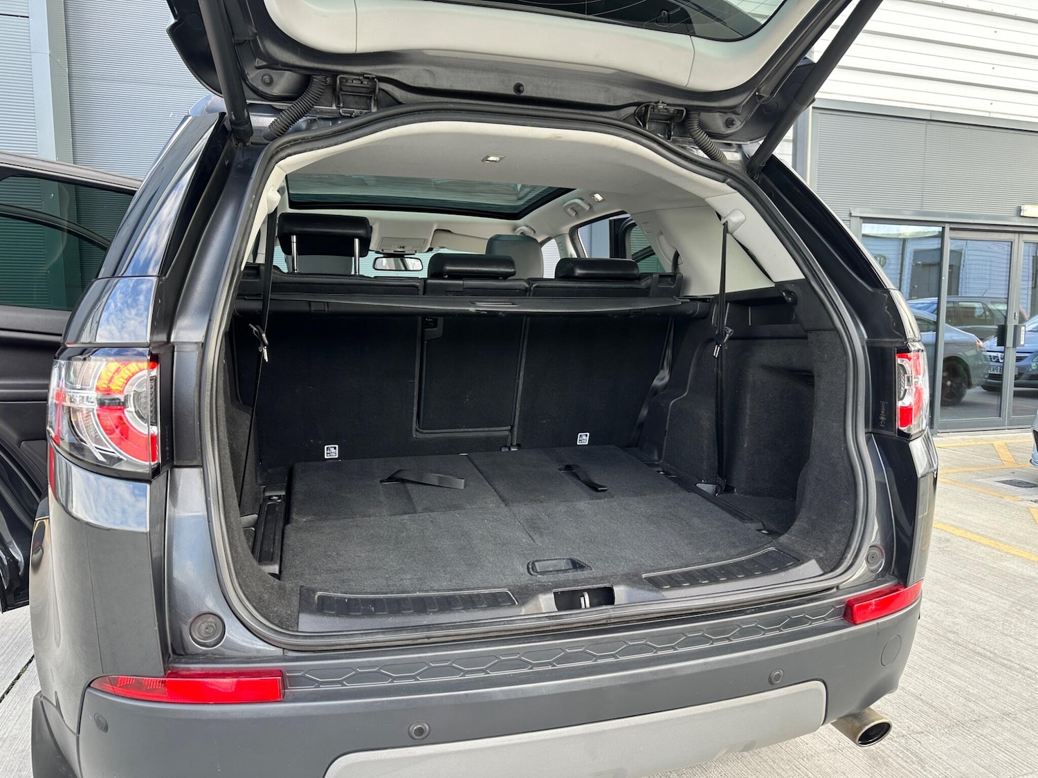 Used Land Rover Discovery Sport for sale - 77705074: Photo 11