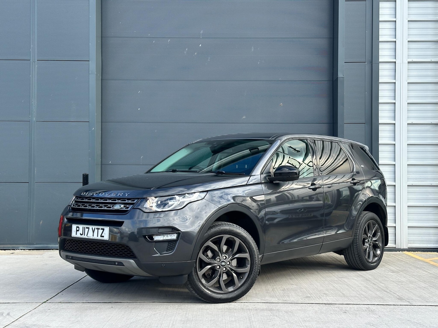 Used Land Rover Discovery Sport for sale - 77705074: Photo 3