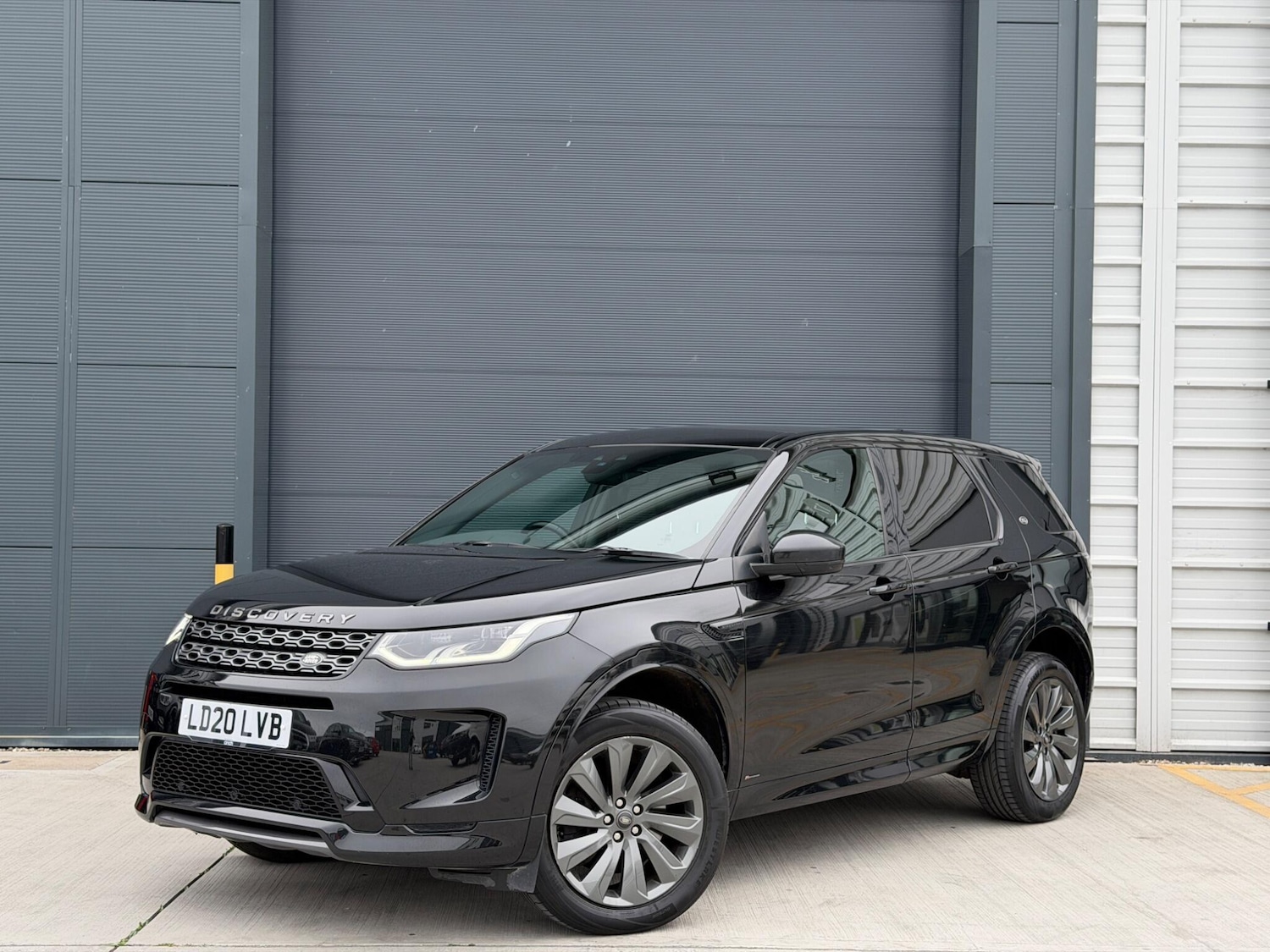 Used Land Rover Discovery Sport for sale - 78147807: Photo 3