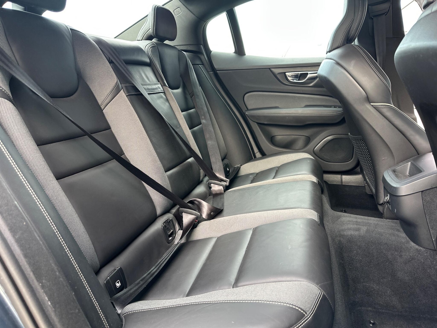 Used Volvo S60 2019 for sale - 77285945: Photo 15