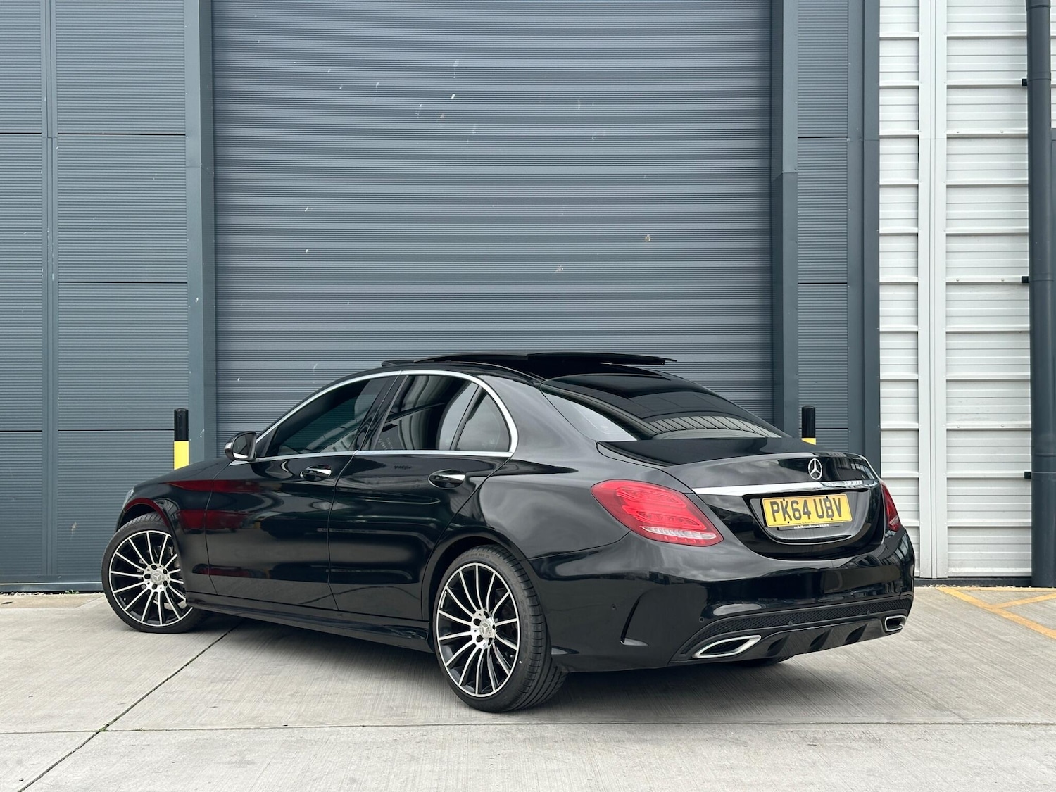 Used Mercedes-Benz C Class 2014 for sale - 77853850: Photo 9