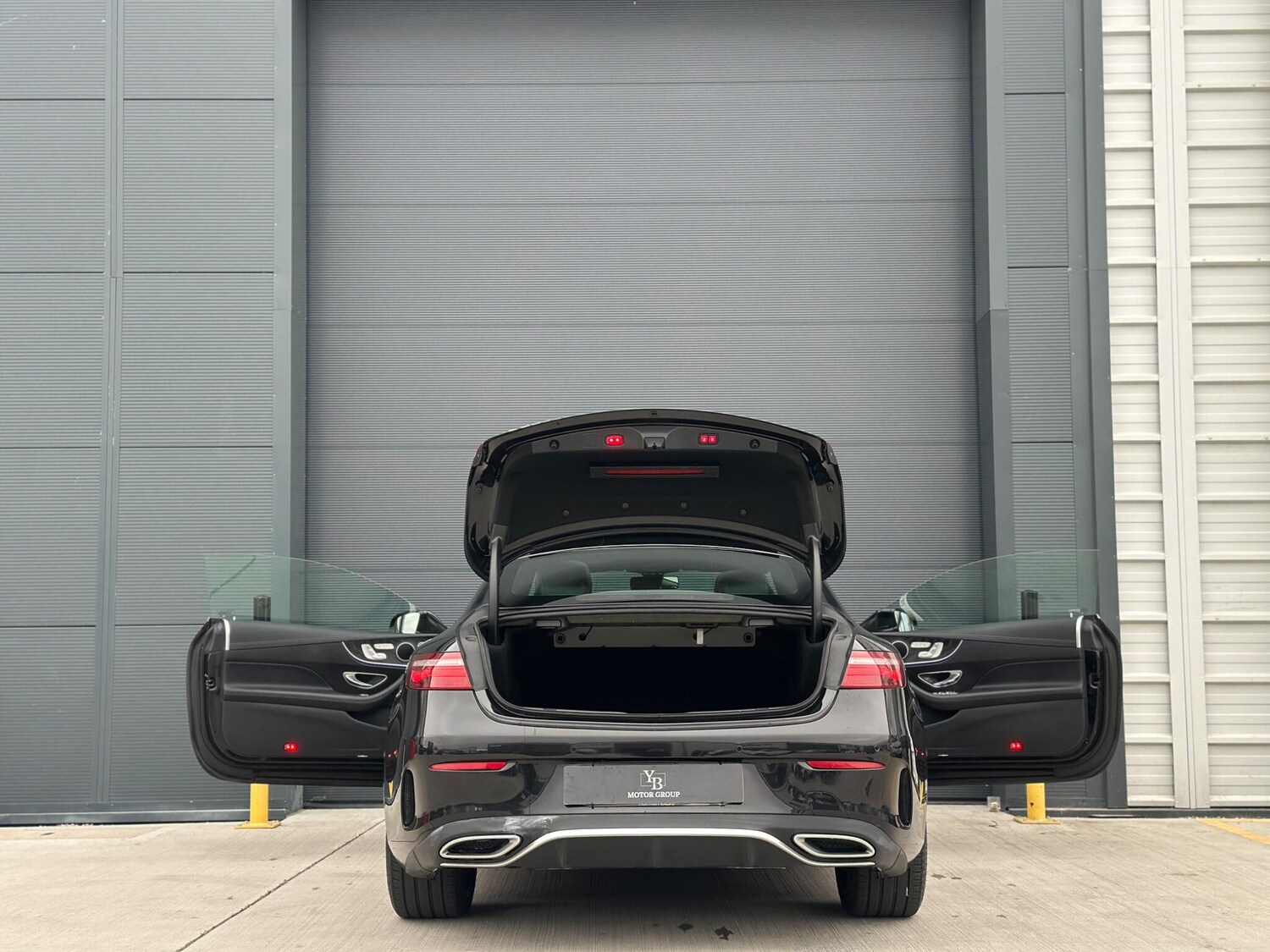 Used Mercedes-Benz E Class 2018 for sale - 76781297: Photo 10