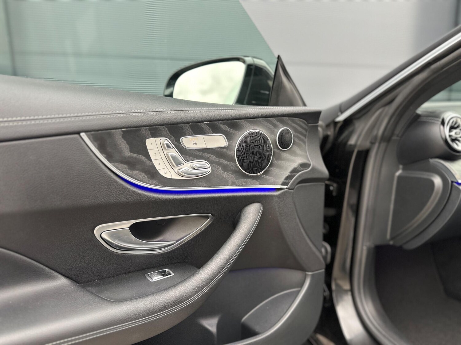 Used Mercedes-Benz E Class 2018 for sale - 76781297: Photo 15