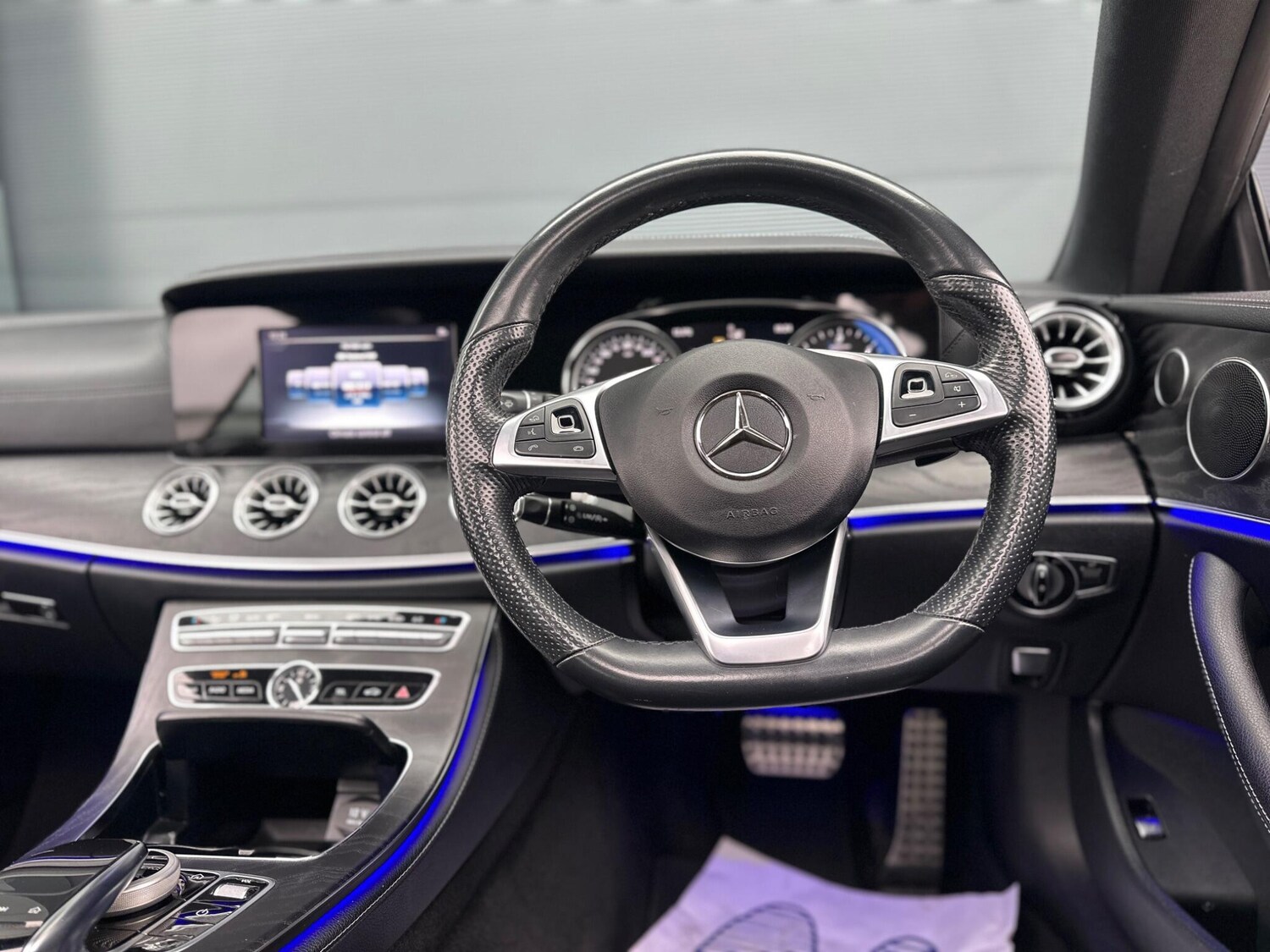 Used Mercedes-Benz E Class 2018 for sale - 76781297: Photo 20