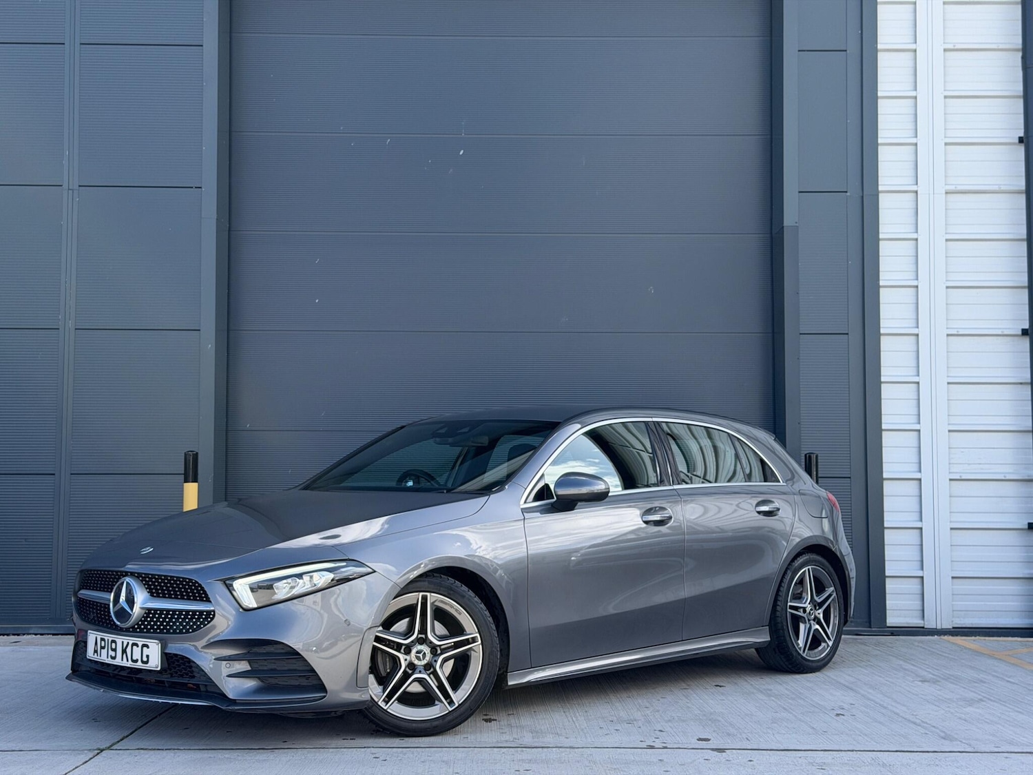 Used Mercedes-Benz A-Class 2019 for sale - 78062614: Photo 3