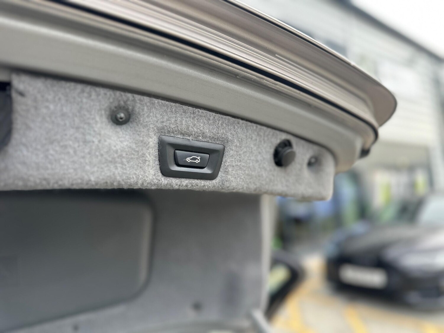 Used BMW 7 Series 2010 for sale - 76781330: Photo 12