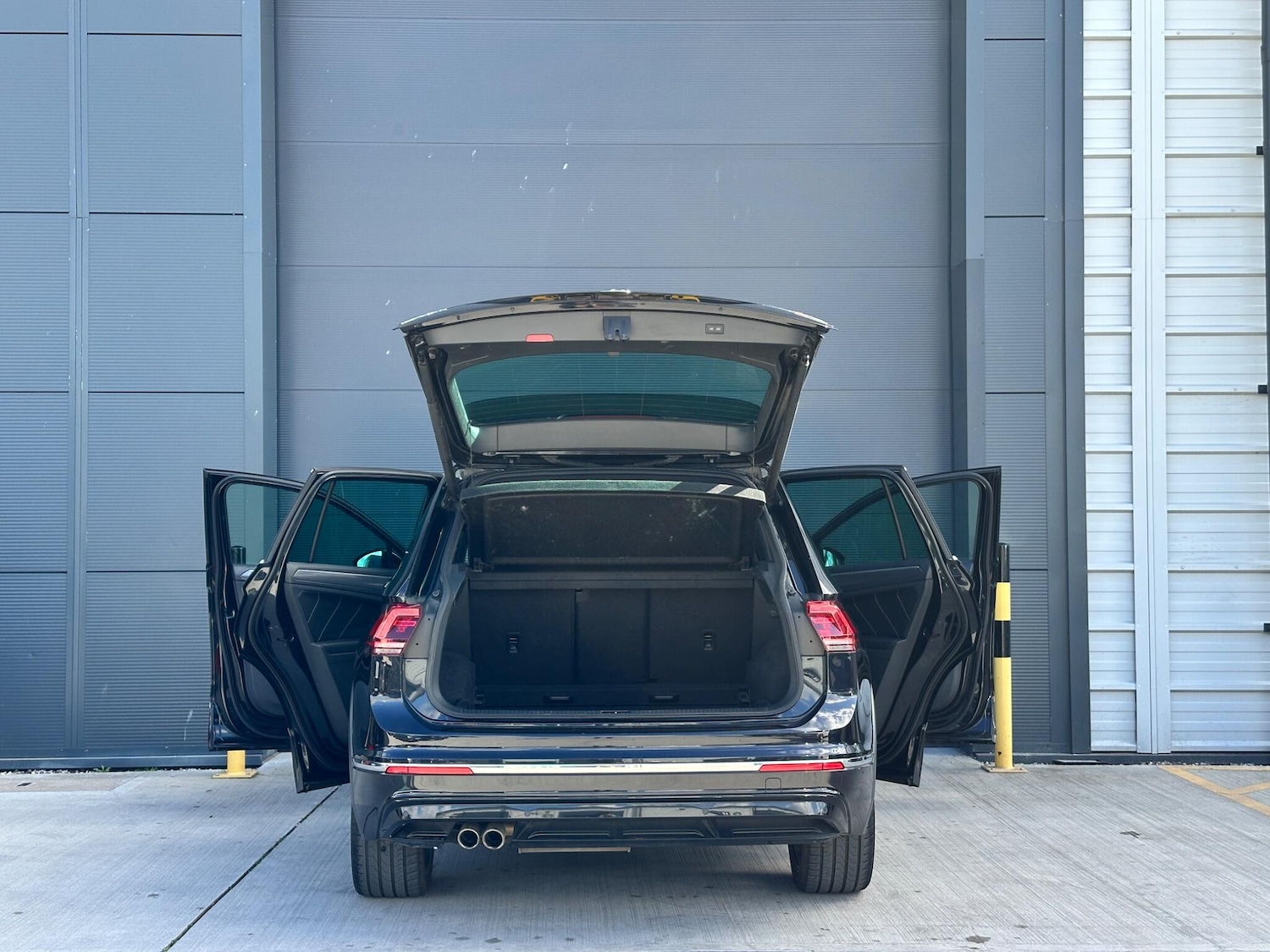 Used Volkswagen Tiguan for sale - 77892747: Photo 10