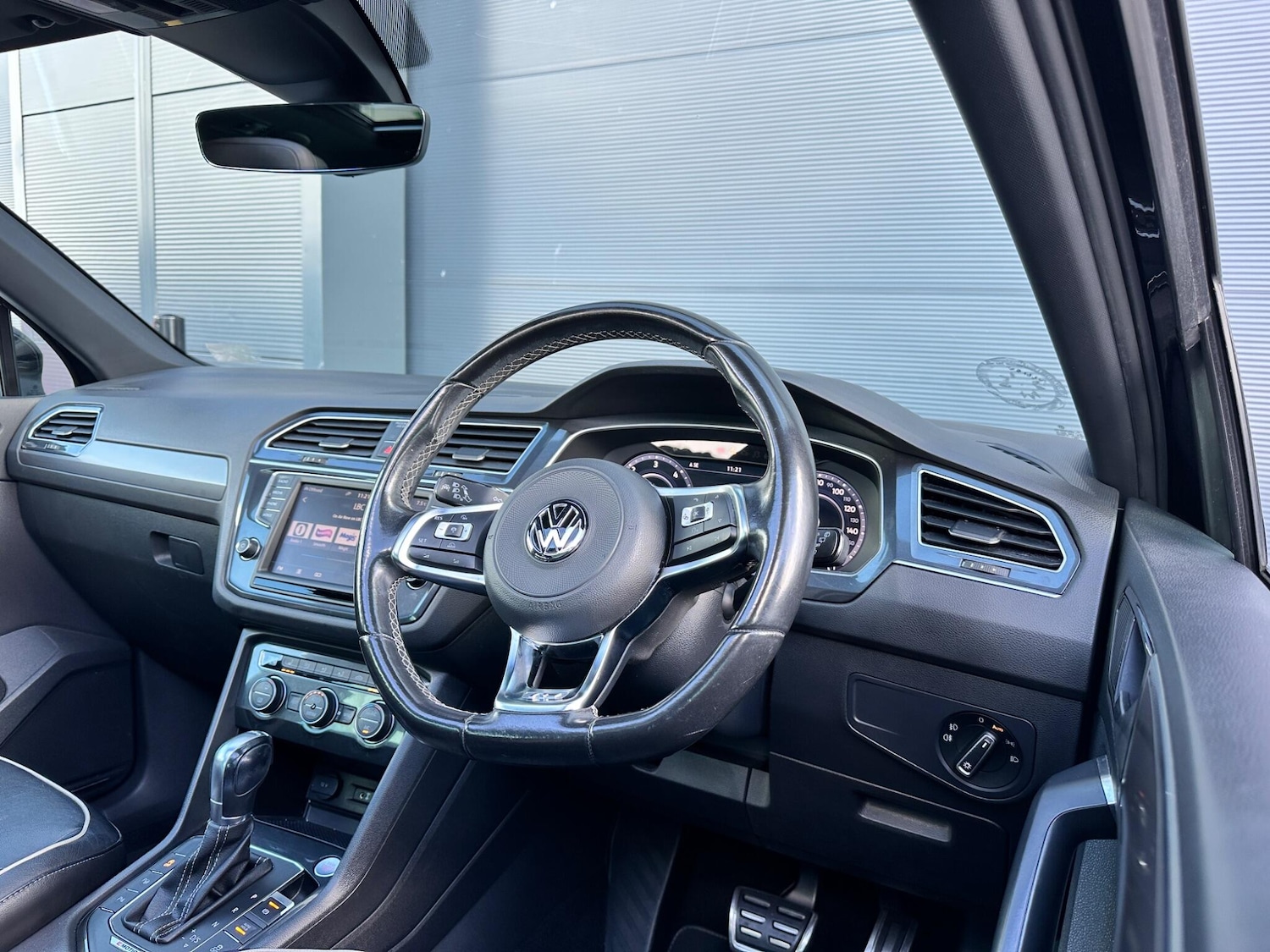 Used Volkswagen Tiguan for sale - 77892747: Photo 25