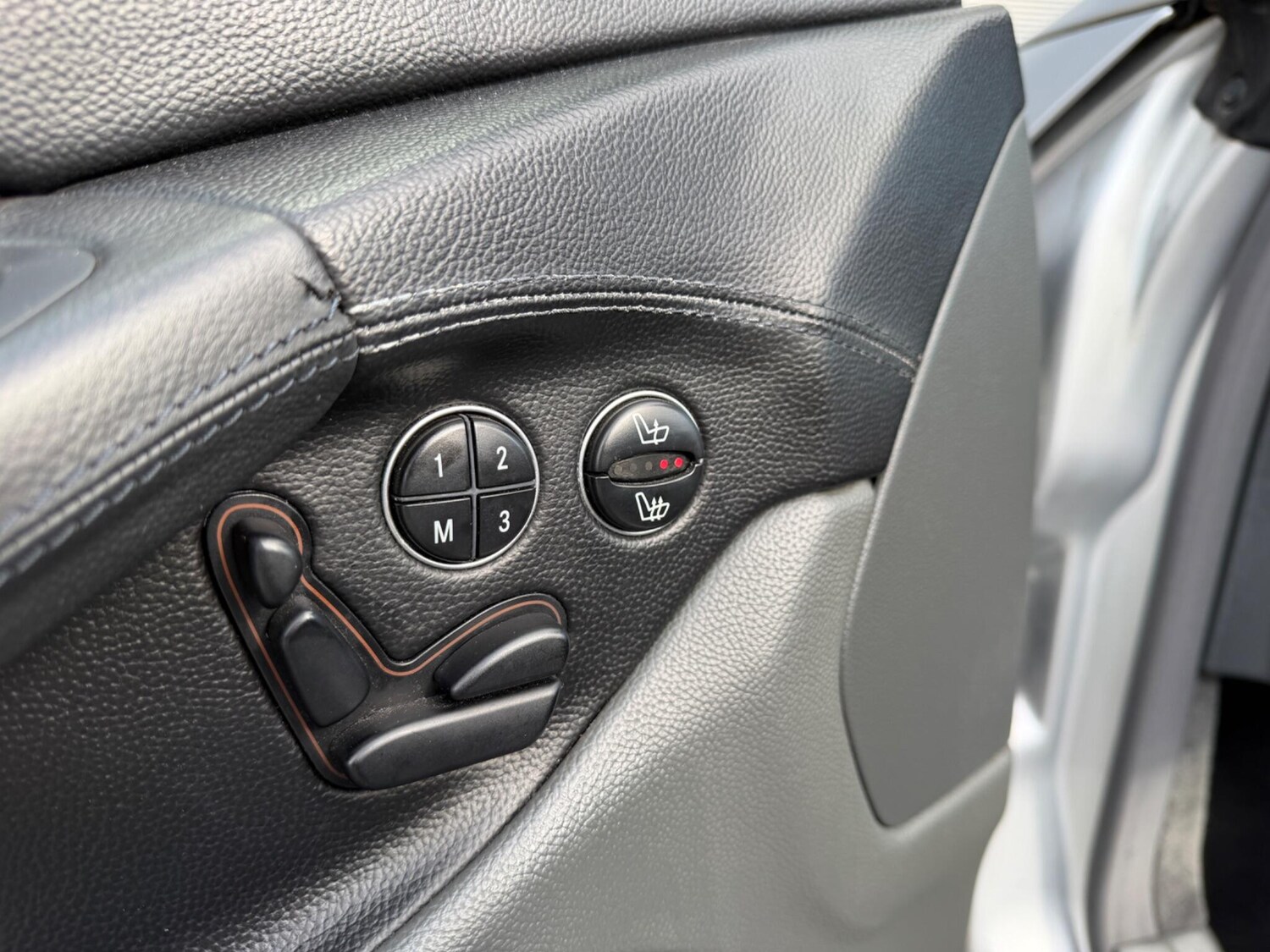 Used Mercedes-Benz SL for sale - 78214558: Photo 15