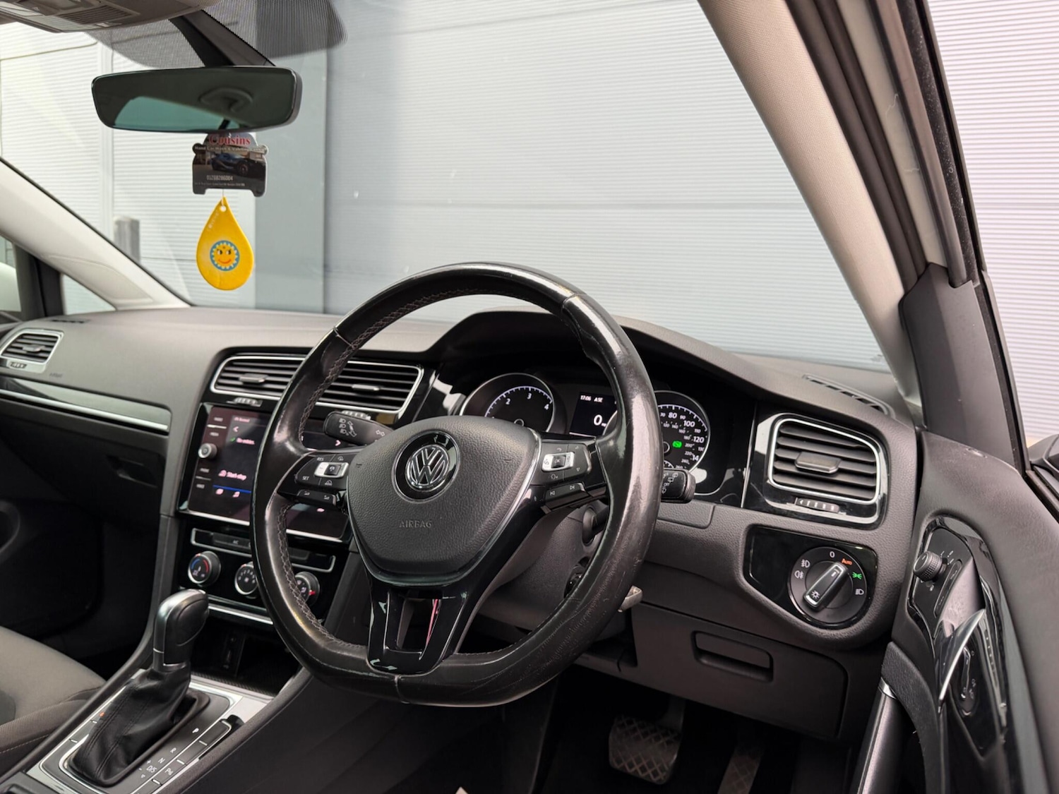 Used Volkswagen Golf 2017 for sale - 78046677: Photo 21