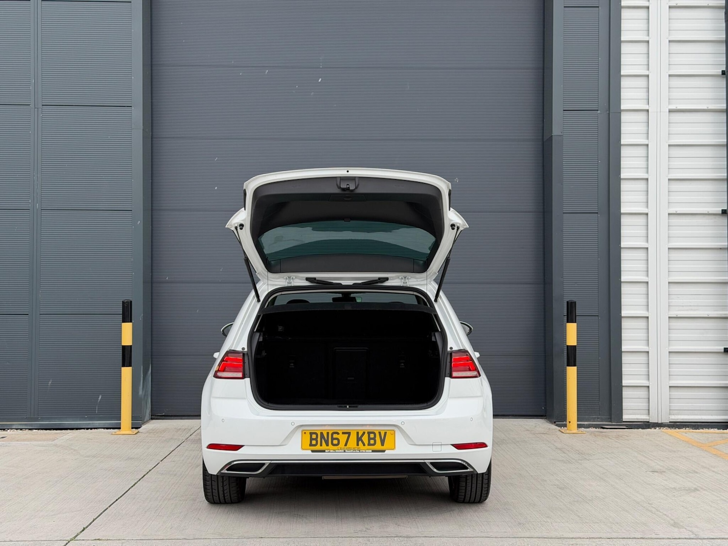 Used Volkswagen Golf 2017 for sale - 78046677: Photo 9