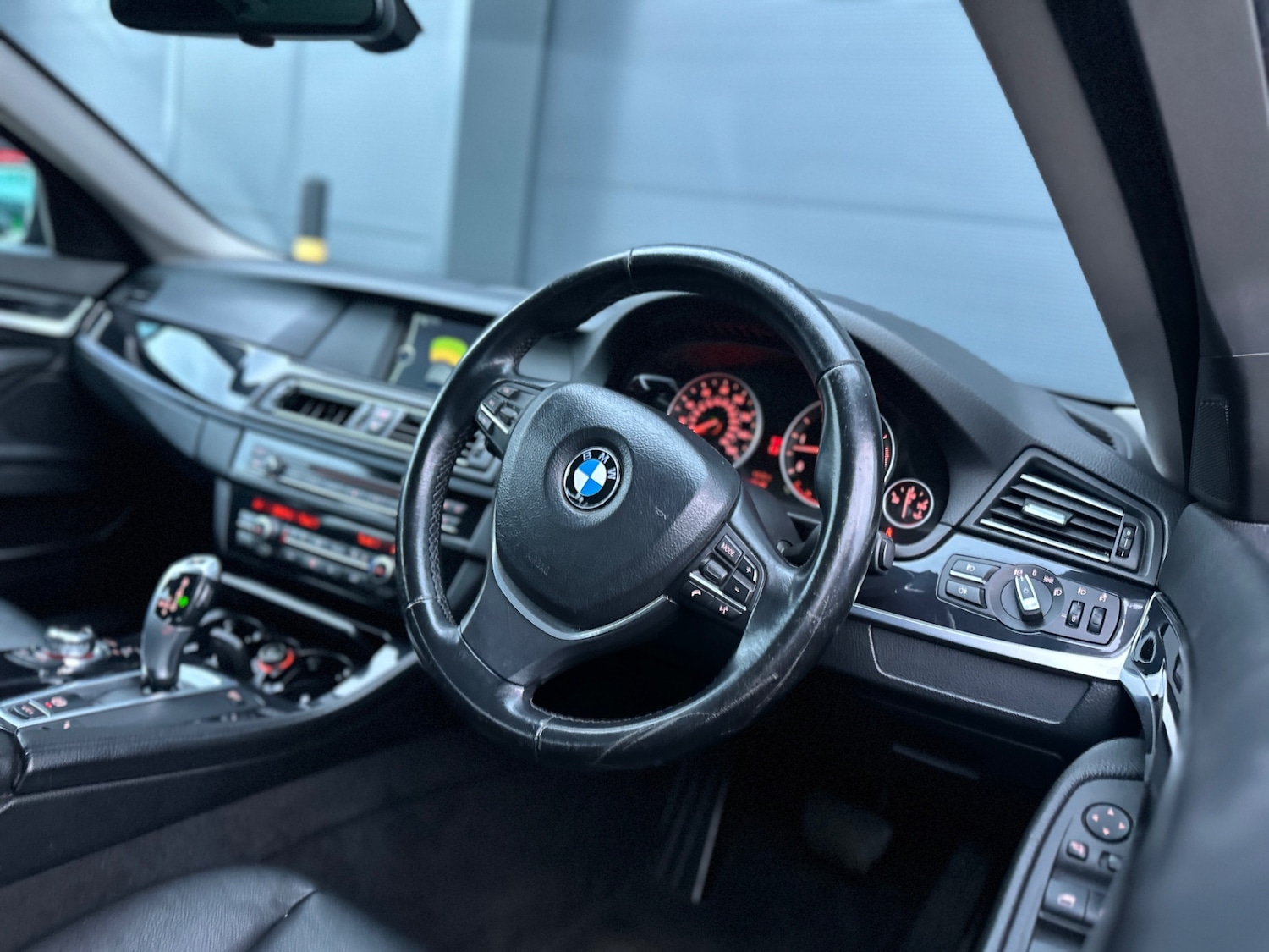 Used BMW 5 Series 2010 for sale - 76777120: Photo 20