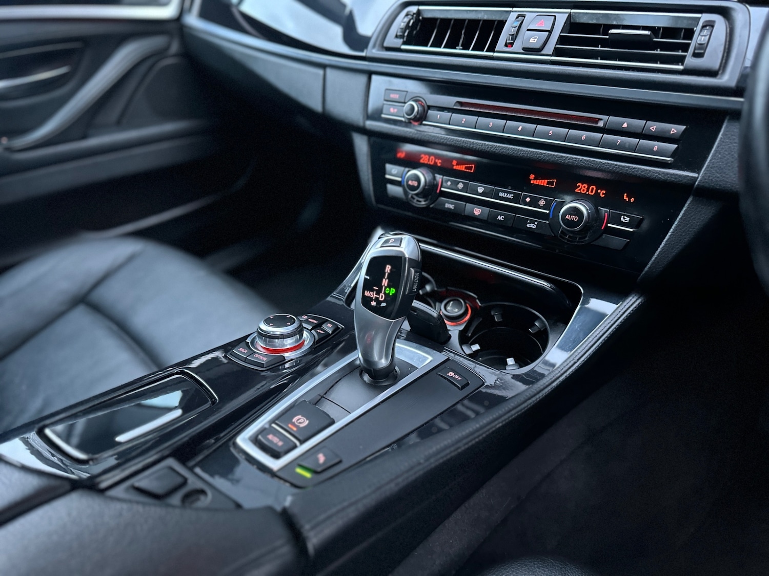 Used BMW 5 Series 2010 for sale - 76777120: Photo 24