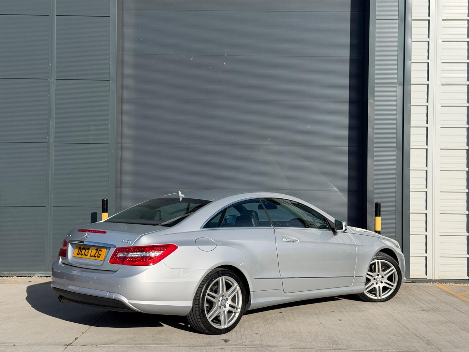 Used Mercedes-Benz E Class for sale - 78156880: Photo 6