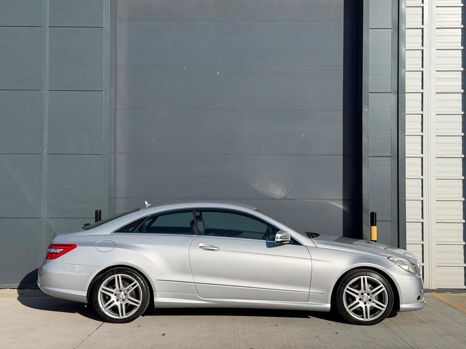 Used Mercedes-Benz E Class for sale - 78156880: Photo 7