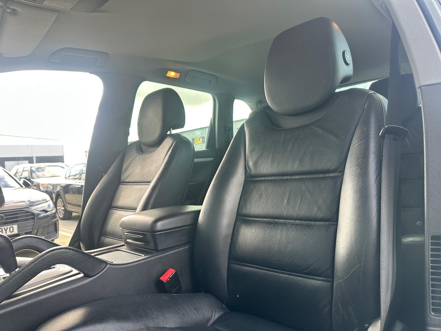 Used Porsche Cayenne for sale - 77670279: Photo 17