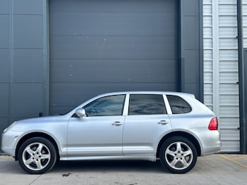 Used Porsche Cayenne 2005 for sale - 77670279: Photo