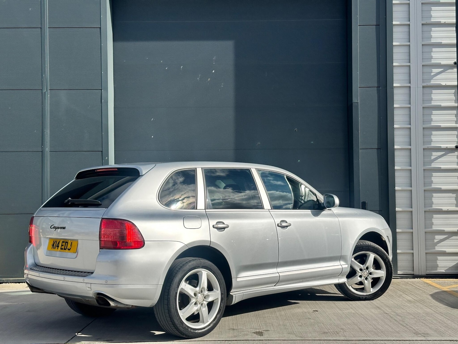 Used Porsche Cayenne for sale - 77670279: Photo 8