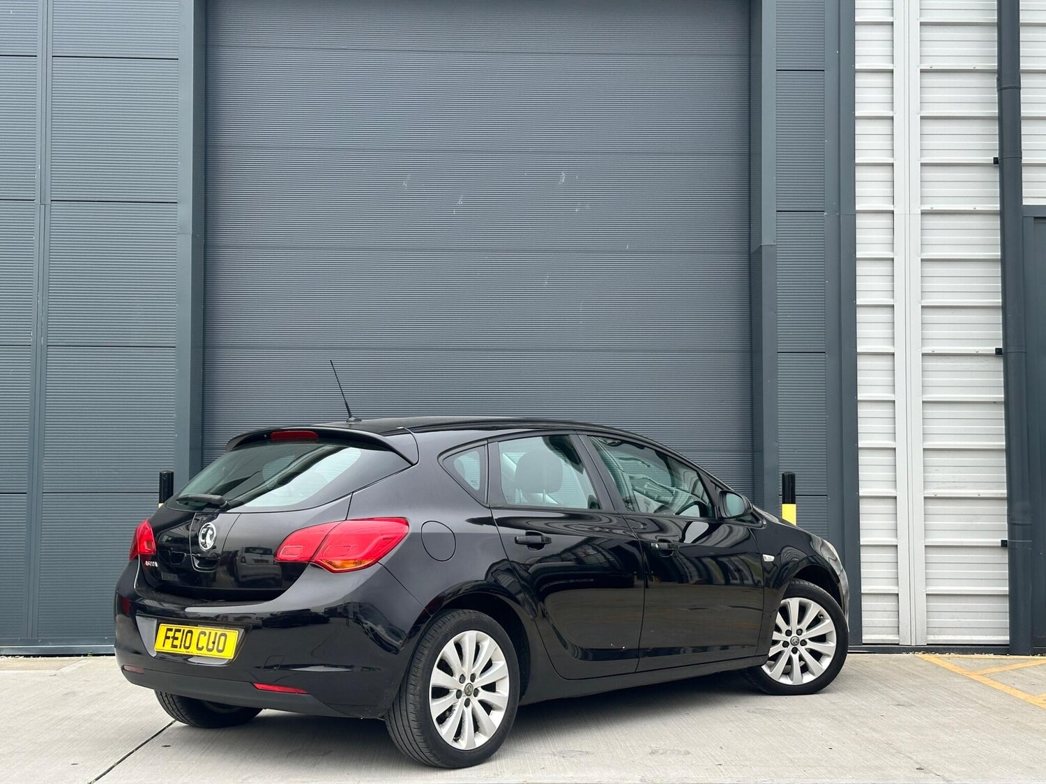 Used Vauxhall Astra 2010 for sale - 77597949: Photo 8