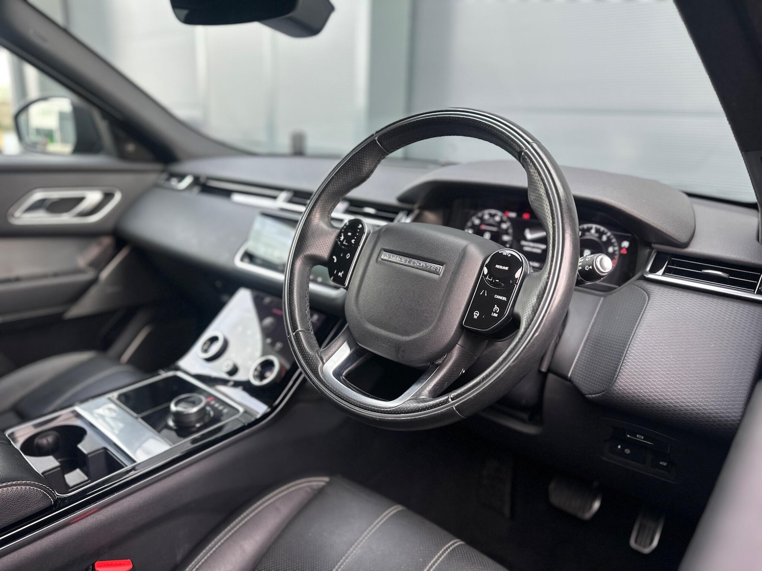 Used Land Rover Range Rover Velar 2019 for sale - 77237898: Photo 18