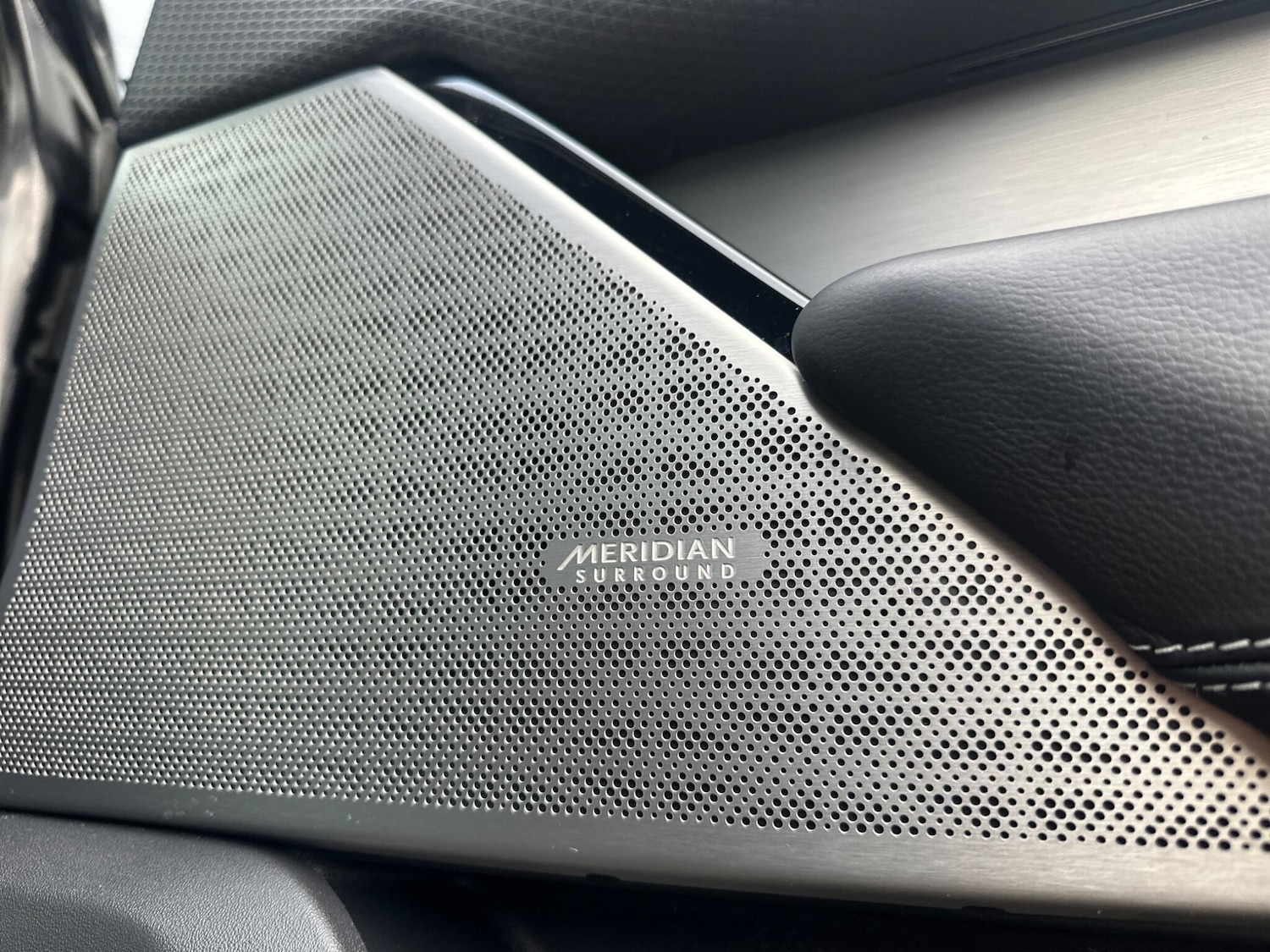 Used Land Rover Range Rover Velar 2019 for sale - 77237898: Photo 25