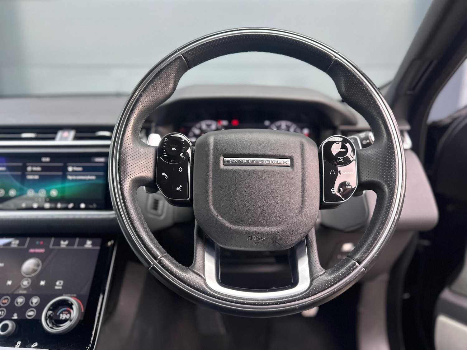 Used Land Rover Range Rover Velar 2019 for sale - 77237898: Photo 26