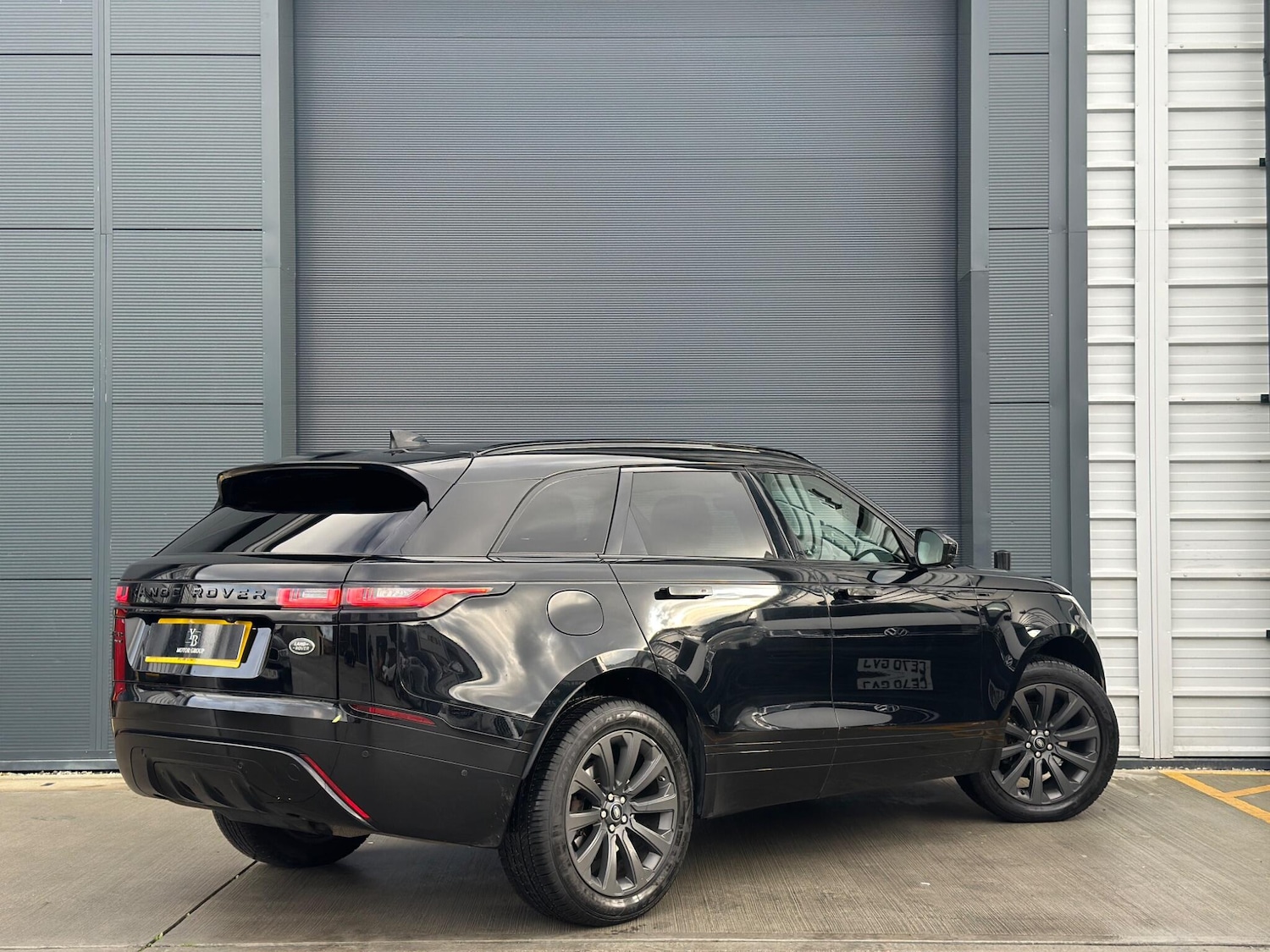 Used Land Rover Range Rover Velar 2019 for sale - 77237898: Photo 8