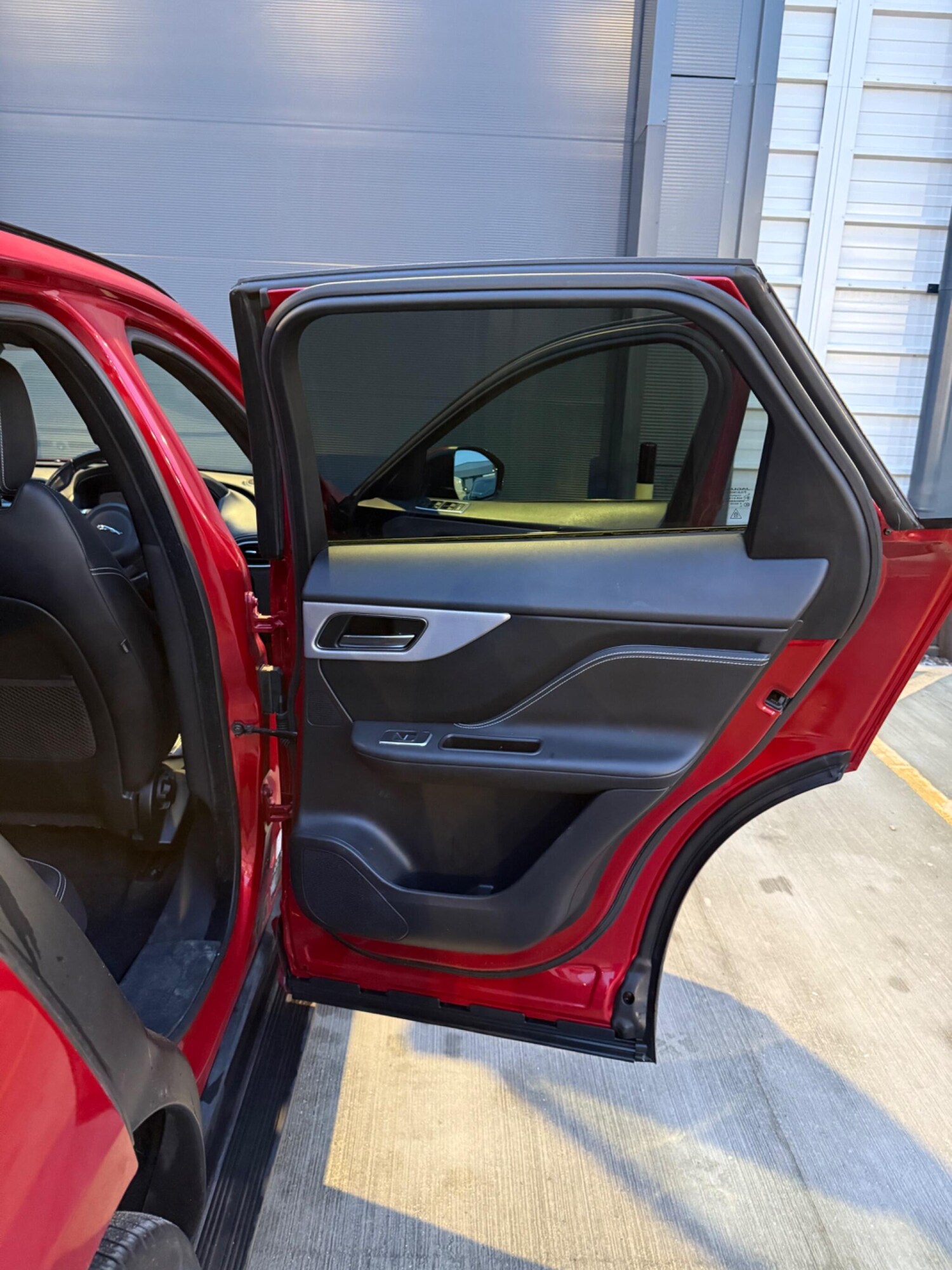 Used Jaguar F-Pace 2017 for sale - 77484296: Photo 23