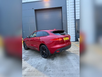 Used Jaguar F-Pace 2017 for sale - 77484296: Photo