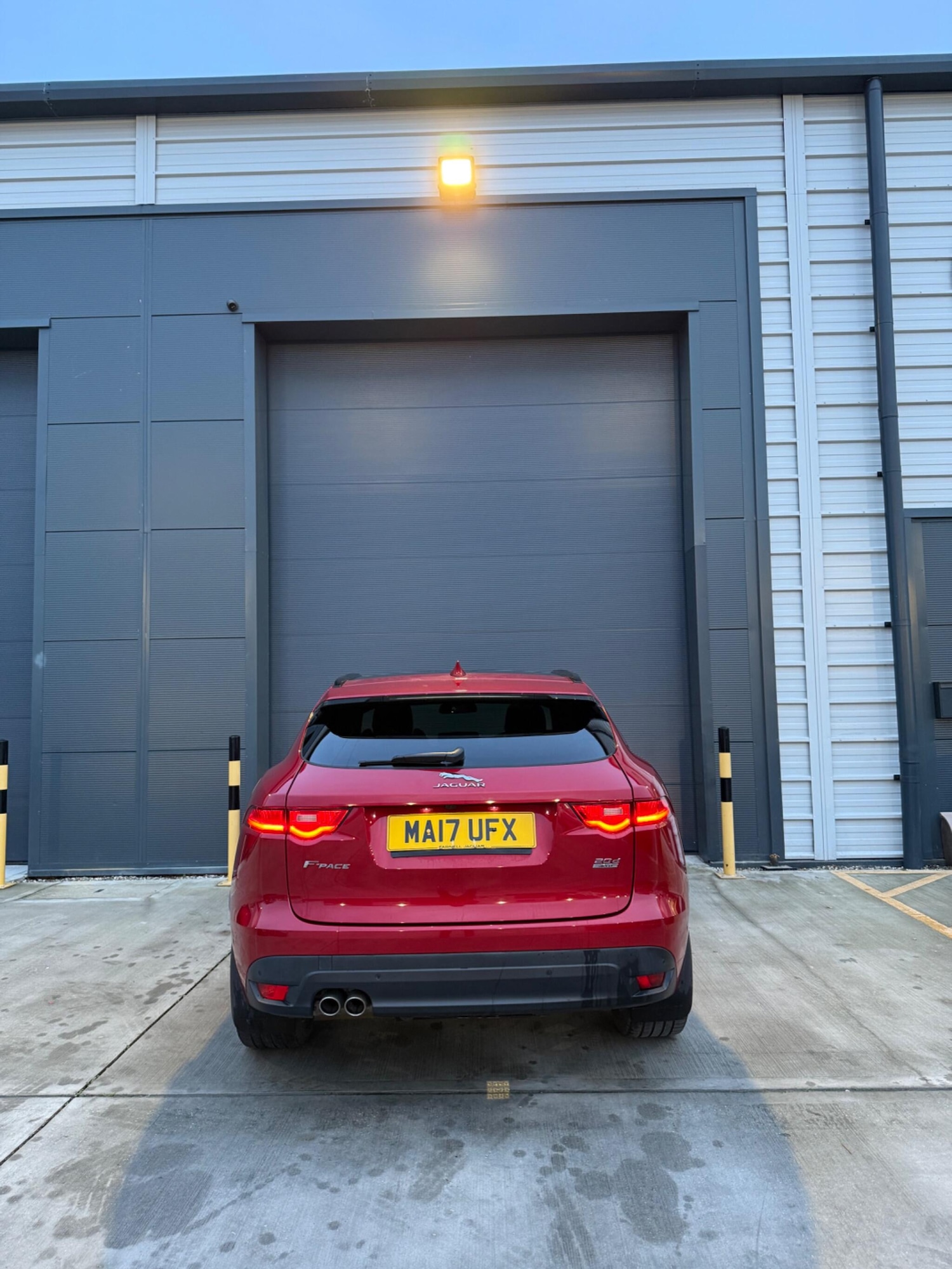 Used Jaguar F-Pace 2017 for sale - 77484296: Photo 9