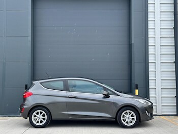 Used Ford Fiesta 2017 for sale - 77823713: Photo