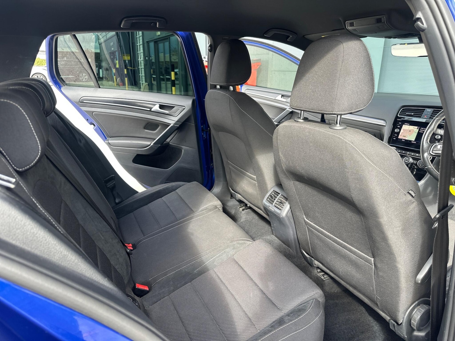 Used Volkswagen Golf 2017 for sale - 76781133: Photo 12