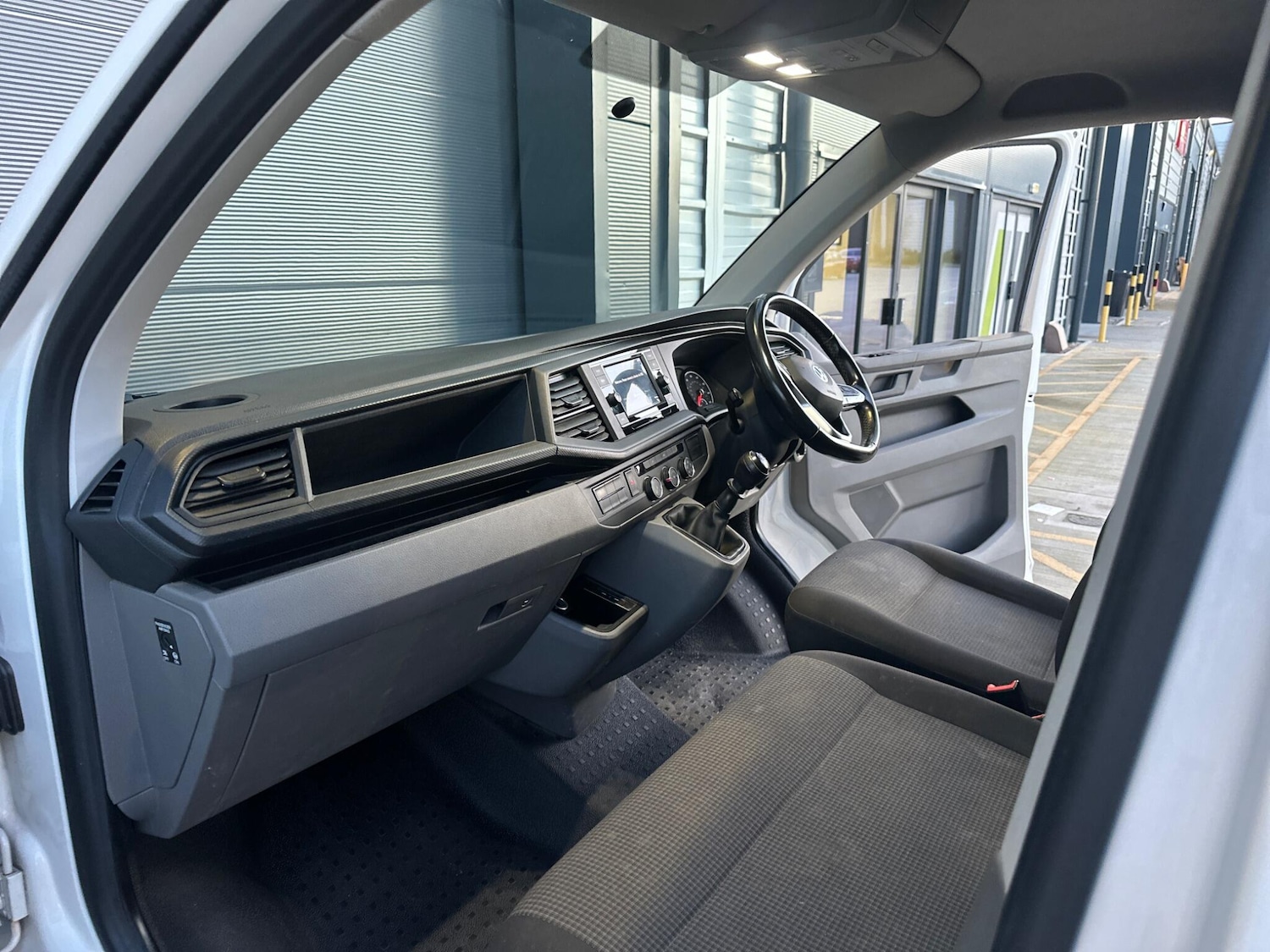 Used Volkswagen Transporter 2020 for sale - 77346469: Photo 14