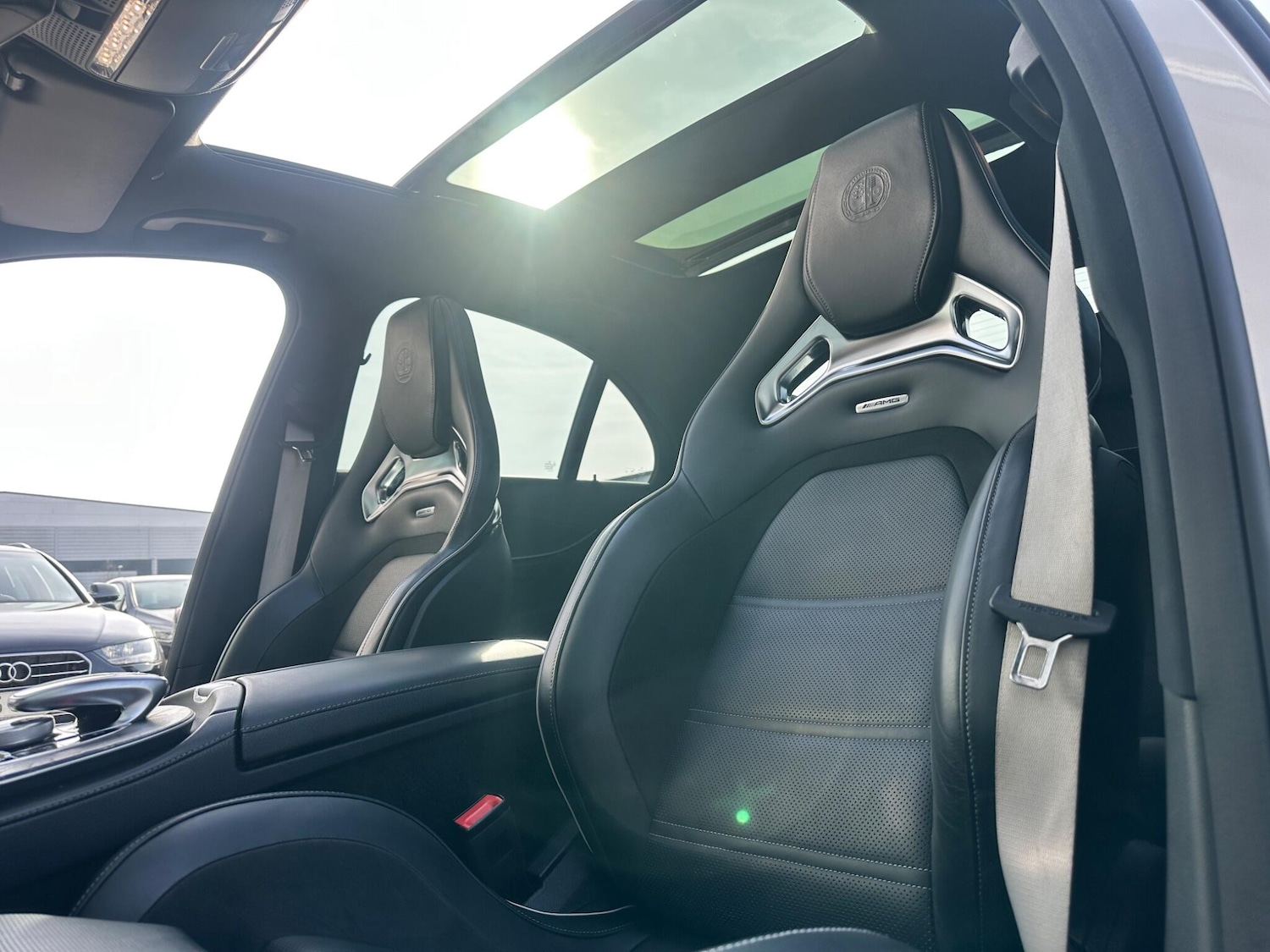 Used Mercedes-Benz E Class 2019 for sale - 77969628: Photo 16