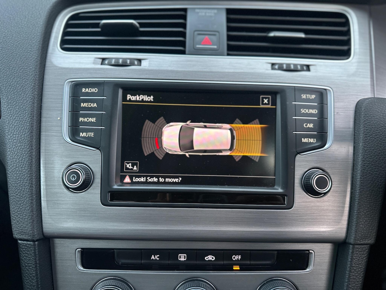 Used Volkswagen Golf 2015 for sale - 77411203: Photo 19