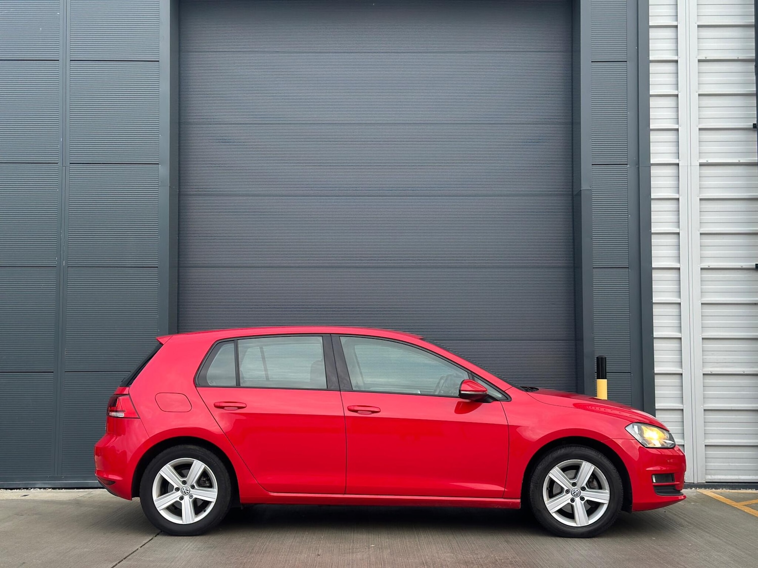 Used Volkswagen Golf 2015 for sale - 77411203: Photo 5