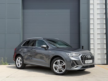 Used Audi Q3 2019 for sale - 79049296: Photo