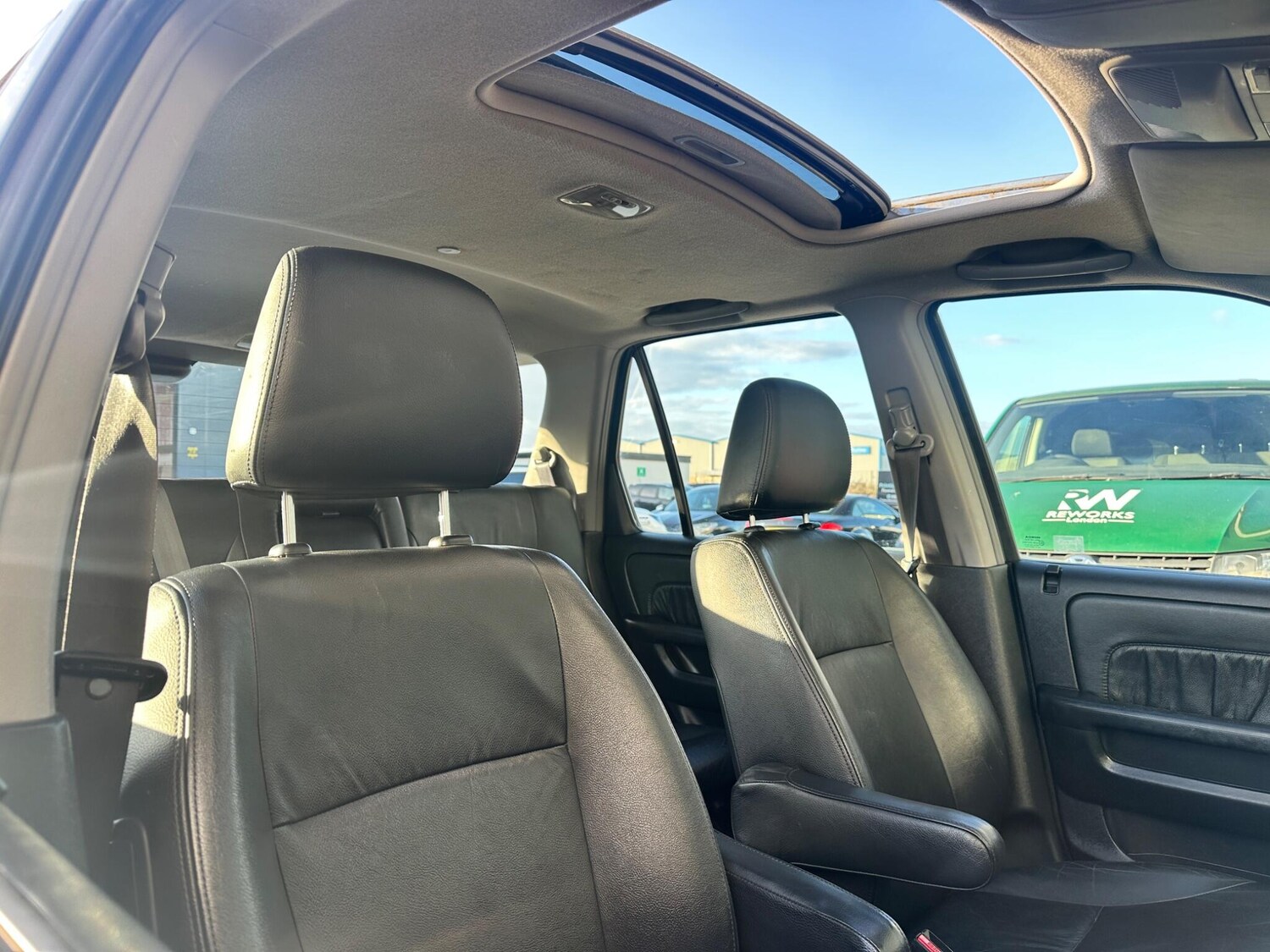 Used Honda CR-V 2003 for sale - 77839398: Photo 17