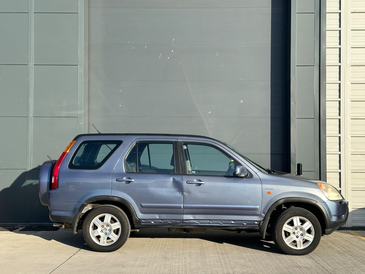 Used Honda CR-V 2003 for sale - 77839398: Photo 4