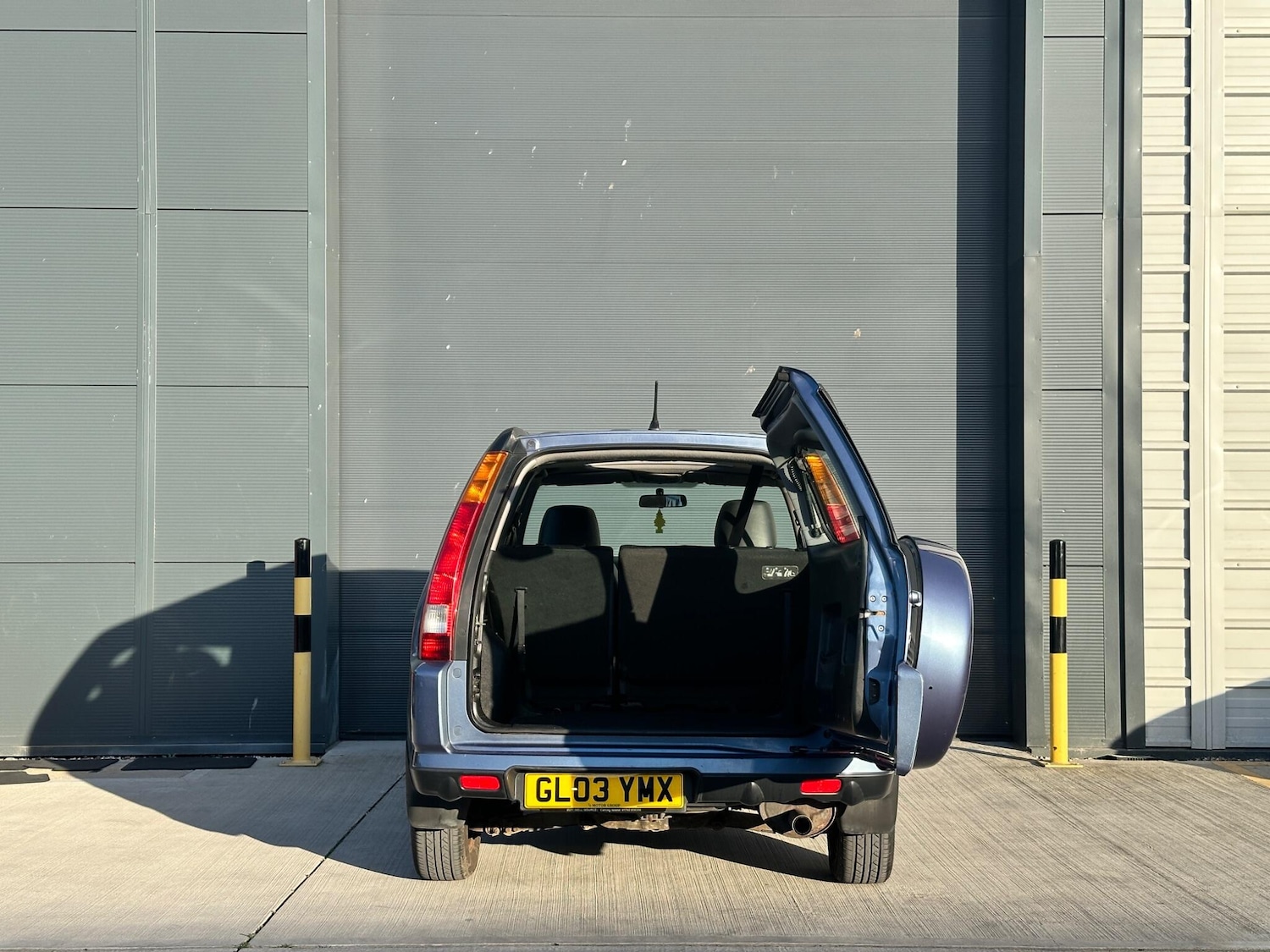 Used Honda CR-V 2003 for sale - 77839398: Photo 8